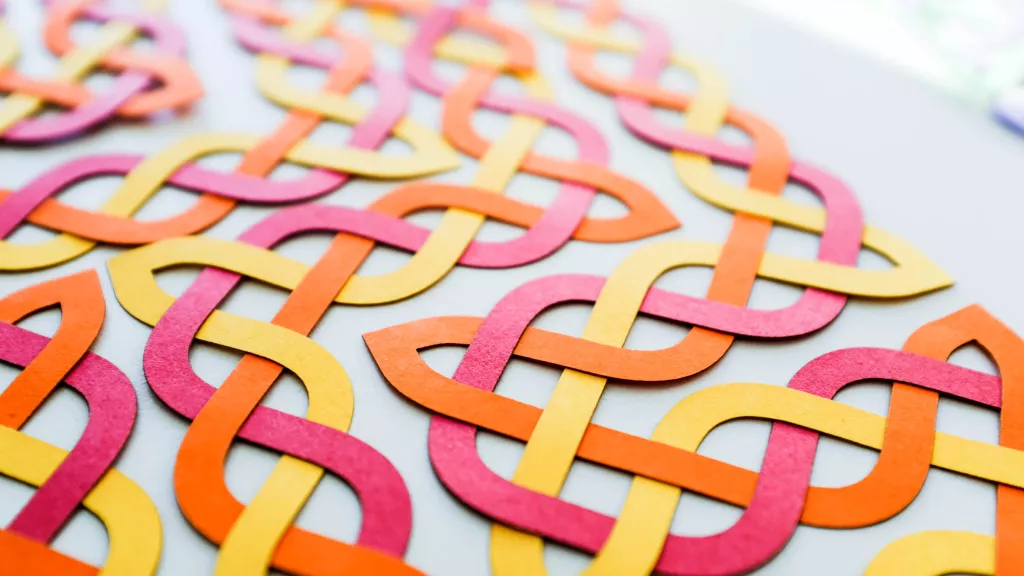 A closeup of the red-orange-yellow Celtic Paper Hilbert curve.